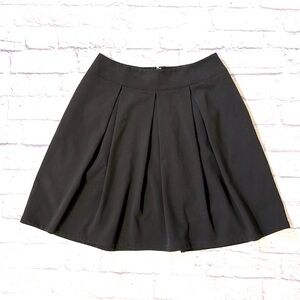 New York & Company Black Pleated Skirt Full A-Line Style Skirt - Size 6